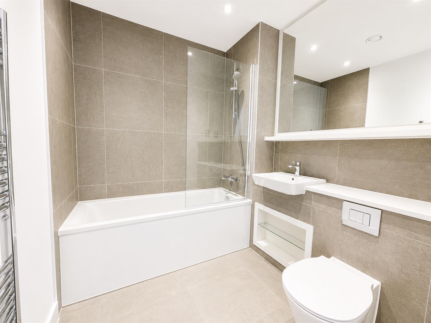 2 Bedroom Apartment